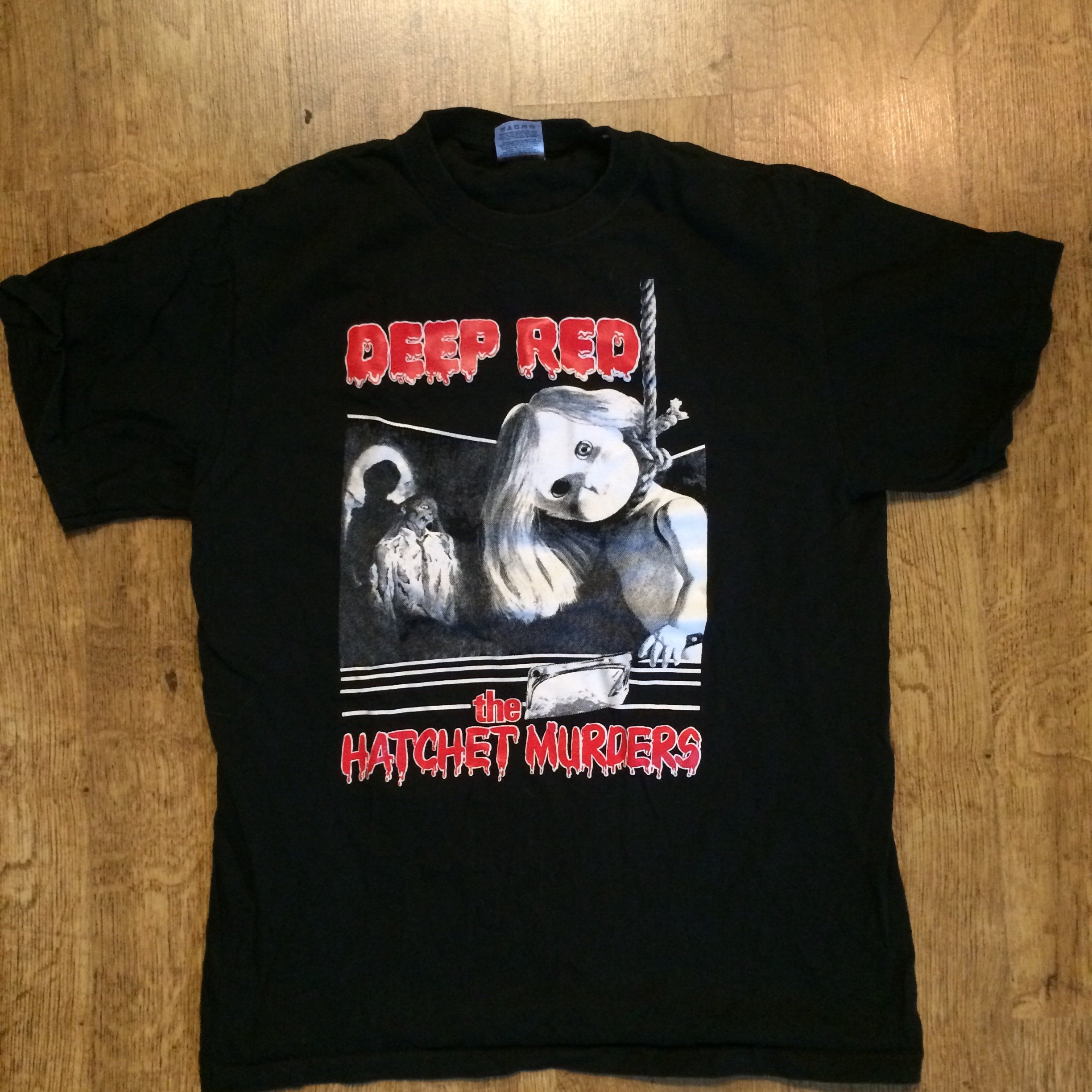 Photo of the Deep Red T-shirt (Black)